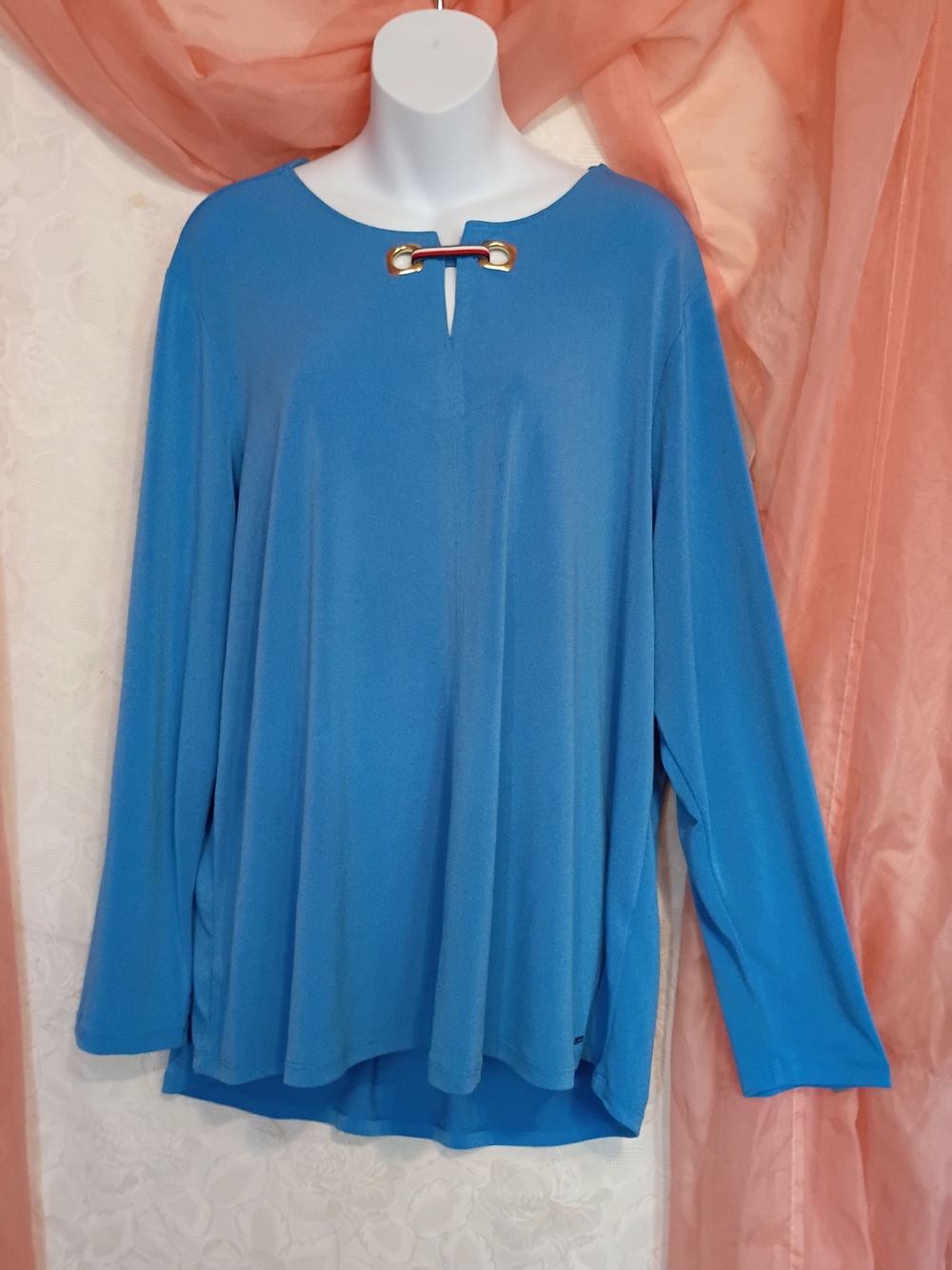 Tommy Hilfiger Ladies Sky Blue Long-Sleeve Tunic with Silver Accent
